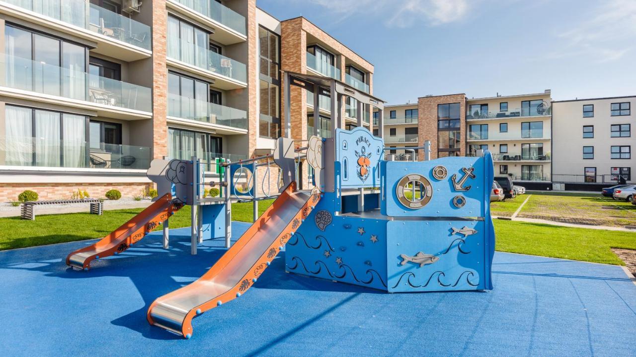 Apartamenty Simply Perlowa Przystan - Holiday City Kołobrzeg Εξωτερικό φωτογραφία