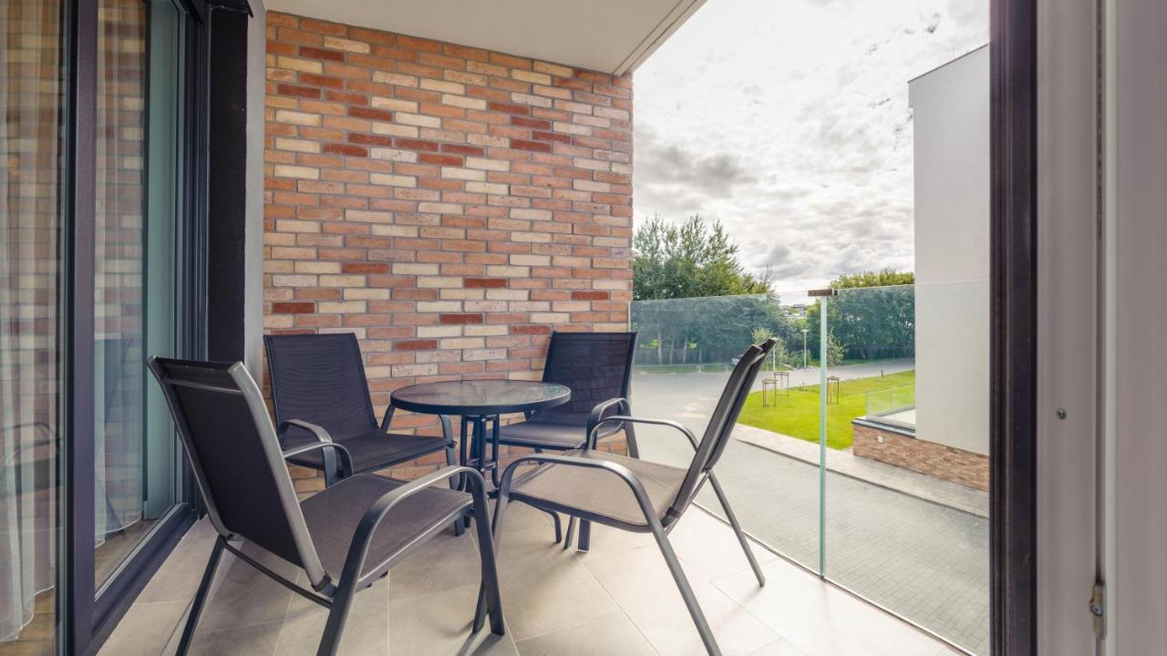 Apartamenty Simply Perlowa Przystan - Holiday City Kołobrzeg Εξωτερικό φωτογραφία